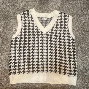 Hollister Oversized Sweater Vest